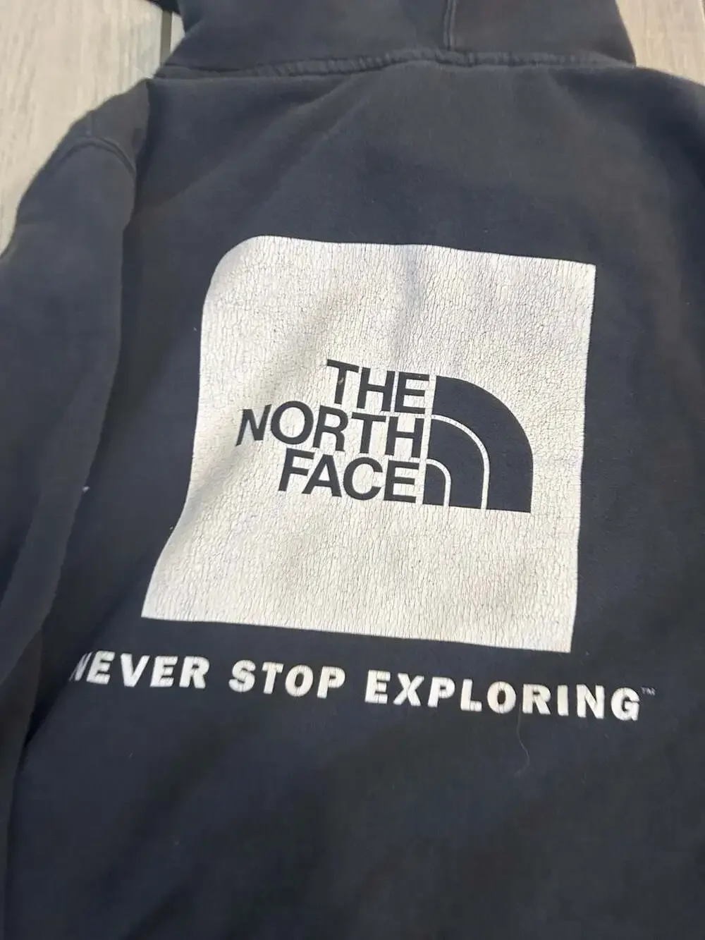 The North Face Men's Hoodie Pullover Black Graphic Print Logo Pocket